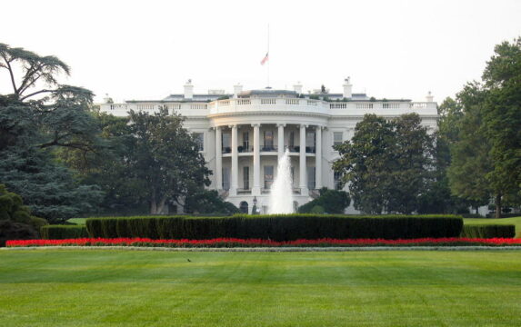 White_House_south_side.jpg