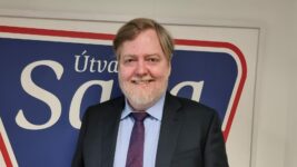 Sigmundur: Vítahringur ríkisfjármála ógnar stöðugleika