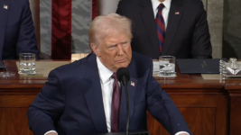 Trump hættir við að senda samningamenn til Pakistan