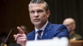 Pete Hegseth: „Íranska stjórnin er búin að vera og þeir vita það“ Pete Hegseth: „Íranska stjórnin er búin að vera og þeir vita það“