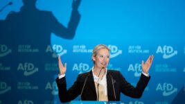 Weidel segir stuðning við Úkraínu grafa undan þýsku efnahagslífi Weidel segir stuðning við Úkraínu grafa undan þýsku efnahagslífi