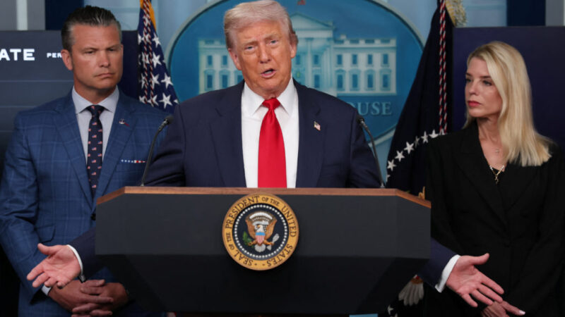 Trump: Ógnin sem stafar af Íran óþolandi Trump: Ógnin sem stafar af Íran óþolandi