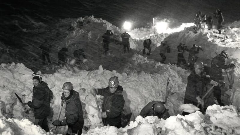 Yfirvöld vissu af snjóflóðahættunni í Súðavík en brugðust ekki við