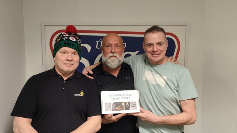 Ákvarðanir FIDE um Rússa og Hvítrússa varpa ljósi á pólitík í alþjóðlegri skák Ákvarðanir FIDE um Rússa og Hvítrússa varpa ljósi á pólitík í alþjóðlegri skák