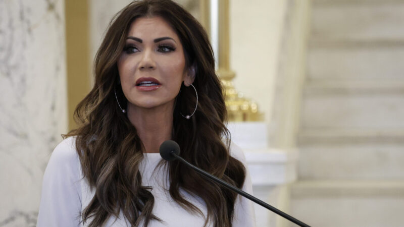 Kristi Noem segir Walz og Frey kynda undir ofbeldi eftir að mótmælandi var skotinn í Minneapolis