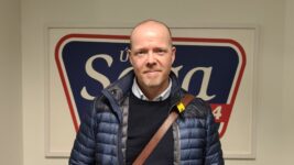 Eftirlit með framkvæmdavaldinu veikt og ráðherraábyrgð lítt virk í framkvæmd Eftirlit með framkvæmdavaldinu veikt og ráðherraábyrgð lítt virk í framkvæmd