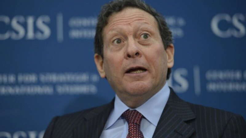 Thomas Pritzker lætur af störfum sem stjórnarformaður Hyatt hótelkeðjunnar vegna tengsla við Epstein Thomas Pritzker lætur af störfum sem stjórnarformaður Hyatt hótelkeðjunnar vegna tengsla við Epstein