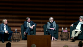 Myndband: Bandaríkin standa frammi fyrir nýju stórveldakapphlaupi