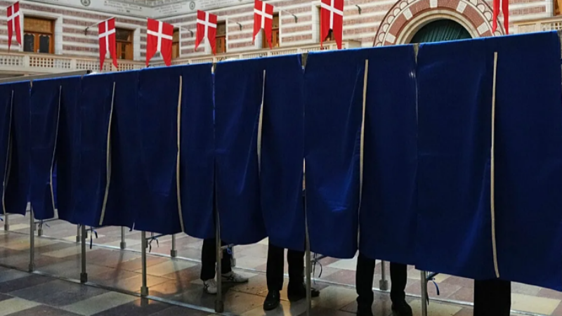 Kjörsókn undir væntingum í Danmörku Kjörsókn undir væntingum í Danmörku