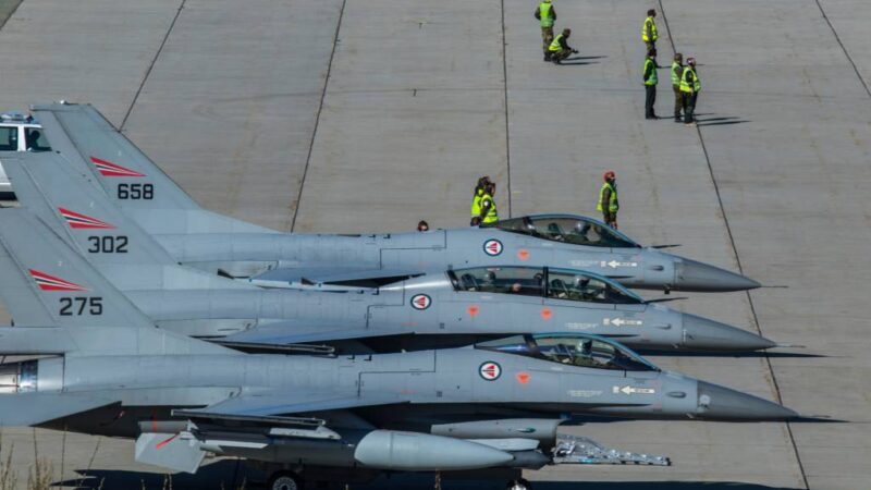 Engin af norsku F-16 vélunum í notkun í Úkraínu – Allar í viðhaldi í Belgíu