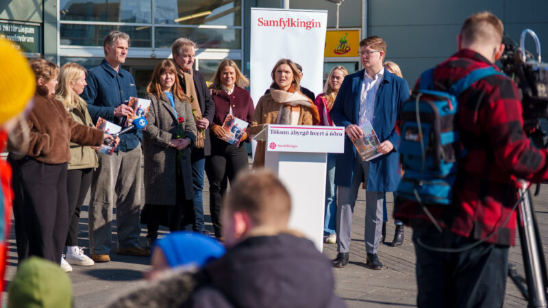 Samfylking boðar lægri leikskólagjöld í Kópavogi Samfylking boðar lægri leikskólagjöld í Kópavogi