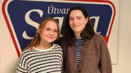 Bókin Árstíðarverur fæddist úr samtali á kaffihúsi í Hafnarfirði