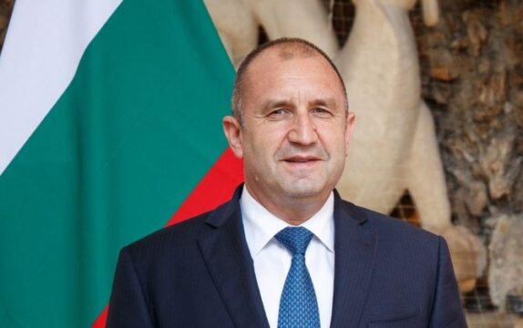 Rumenradev.jpg