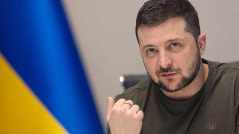 Leki með upptökum af hleruðum símtölum varpa nýju ljósi á innsta hring Zelensky Leki með upptökum af hleruðum símtölum varpa nýju ljósi á innsta hring Zelensky