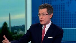 Fyrrum sendiherra Obama aðstoðaði við málarekstur gegn stuðningsmönnum Trump Fyrrum sendiherra Obama aðstoðaði við málarekstur gegn stuðningsmönnum Trump