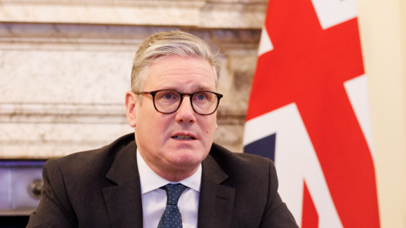 Keir Starmer viðurkennir að hafa notað sjálfeyðandi WhatsApp-skilaboð Keir Starmer viðurkennir að hafa notað sjálfeyðandi WhatsApp-skilaboð
