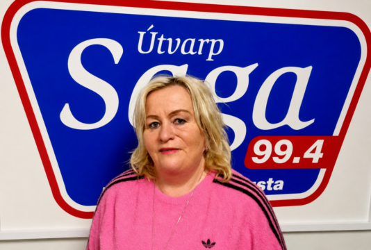 Gudrun-Kristin-juli-2026.png