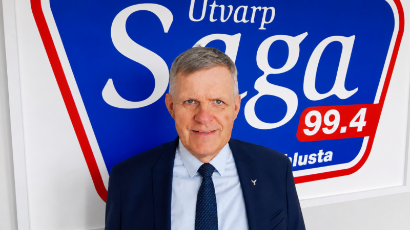 Jón vill herða aðgerðir í útlendingamálum Jón vill herða aðgerðir í útlendingamálum