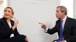 Le Pen og Farage og hægri sveiflan í Evrópu Le Pen og Farage og hægri sveiflan í Evrópu