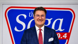 Sverrir: Telur að ESB-aðild myndi styrkja stöðu Íslands í breyttum heimi Sverrir: Telur að ESB-aðild myndi styrkja stöðu Íslands í breyttum heimi
