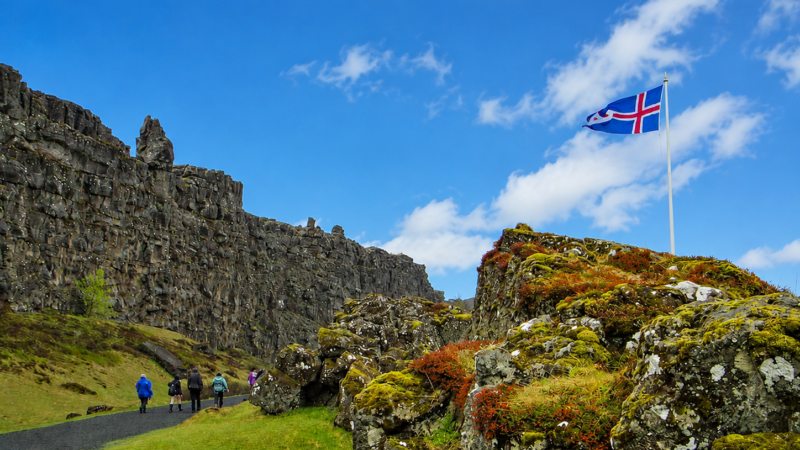 Beint streymi frá fundi Áfram Ísland sem hefst kl. 17:00 Beint streymi frá fundi Áfram Ísland sem hefst kl. 17:00