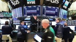 Evrópskar kauphallir og Wall Street takast á um framtíð hlutabréfaviðskipta