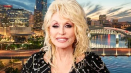 Dolly Parton – stærri en lífið sjálft Dolly Parton – stærri en lífið sjálft