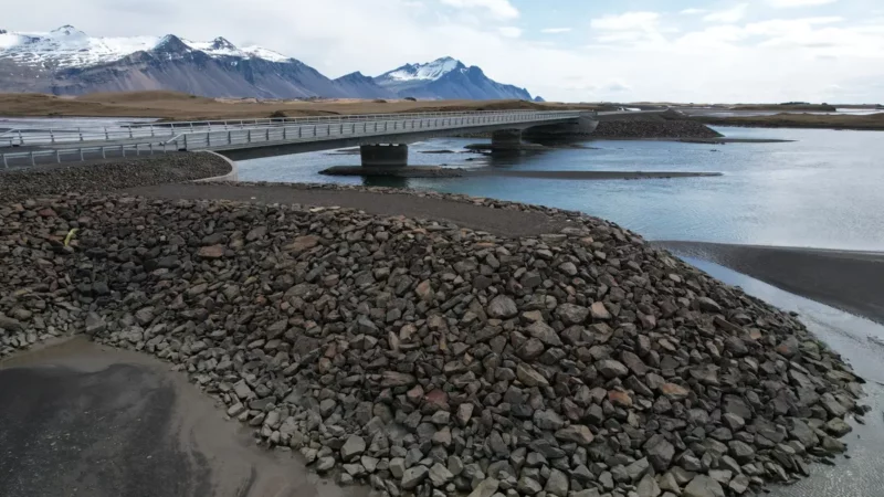 Gjaldtaka hafin á nýjum Hringvegi um Hornafjörð Gjaldtaka hafin á nýjum Hringvegi um Hornafjörð