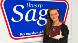 Soffía heiðrar minningu Cohen með tónleikum í Bæjarbíói 21. október Soffía heiðrar minningu Cohen með tónleikum í Bæjarbíói 21. október
