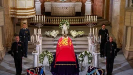Beint streymi: Norðmenn kveðja Harald konung Beint streymi: Norðmenn kveðja Harald konung