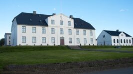 MR fagnar 180 ára afmæli – Casa Christi tekið aftur í notkun til kennslu MR fagnar 180 ára afmæli – Casa Christi tekið aftur í notkun til kennslu