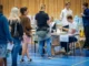 Sænska ríkisstjórnin missir meirihlutann samkvæmt útgönguspá Sænska ríkisstjórnin missir meirihlutann samkvæmt útgönguspá
