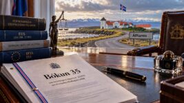 Bókun 35 á borði forseta Íslands Bókun 35 á borði forseta Íslands