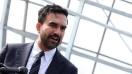 „Ég kem úr framtíð ykkar“ – Franskur frumkvöðull varar Bandaríkjamenn við áhrifum sósíalisma „Ég kem úr framtíð ykkar“ – Franskur frumkvöðull varar Bandaríkjamenn við áhrifum sósíalisma