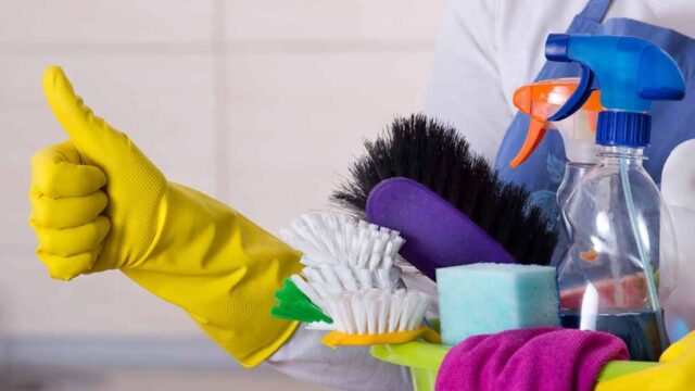House-Cleaning-Service-e1792417218896.jpg