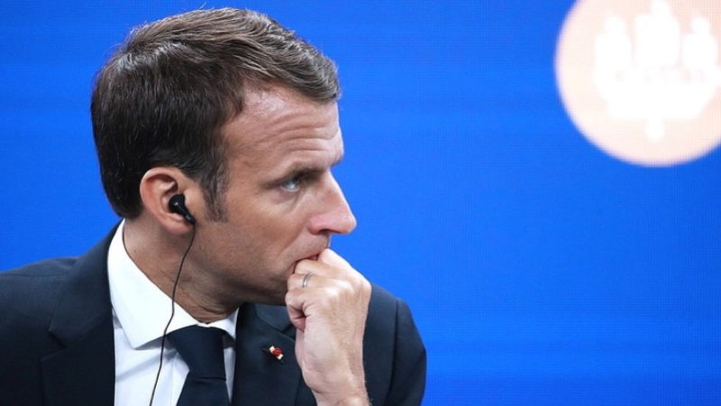 Macron kynnir framlag Frakklands til kjarnorkuvarna Evrópu Macron kynnir framlag Frakklands til kjarnorkuvarna Evrópu